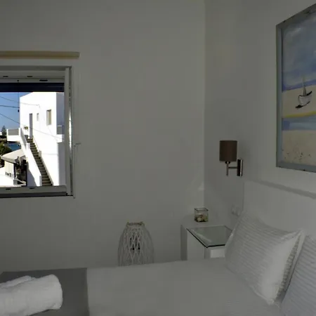 Pier's House *